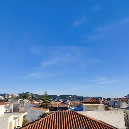 Apartamento Bozikis House! A Cosy In The Centre Skiathos Town