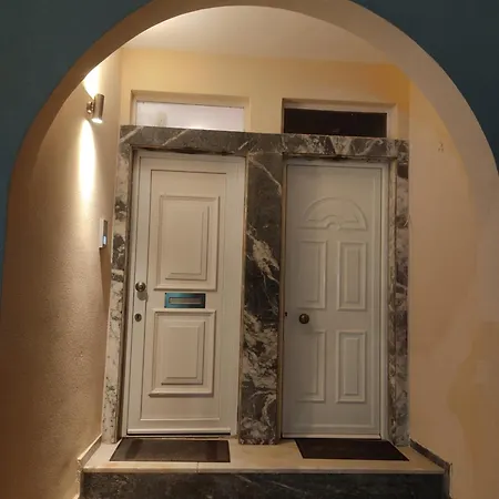 아파트 Bozikis House! A Cosy In The Centre 스키아토스 타운