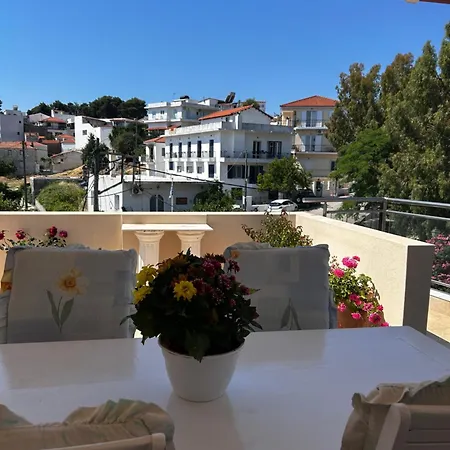 Bozikis House! A Cosy In The Centre 아파트 스키아토스 타운