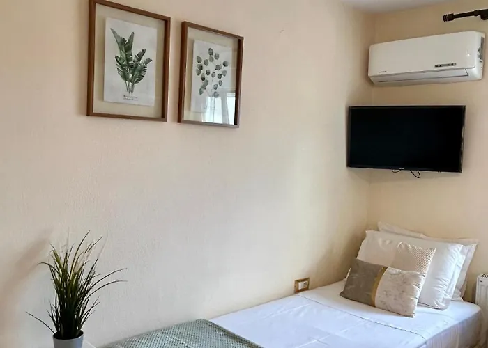 Bozikis House! A Cosy In The Centre Apartment Skiathos Town