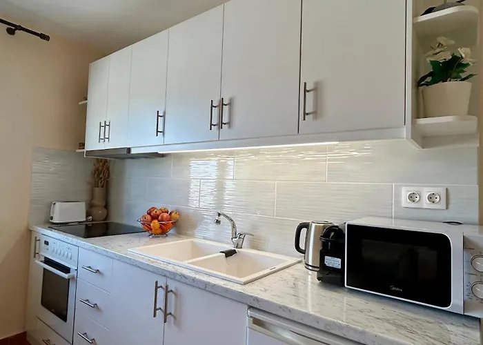 Bozikis House! A Cosy In The Centre