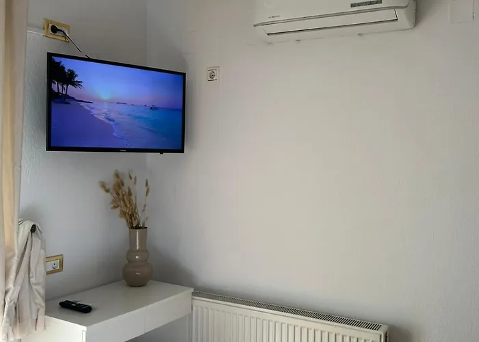 Bozikis House! A Cosy In The Centre 公寓 斯基亚索斯镇